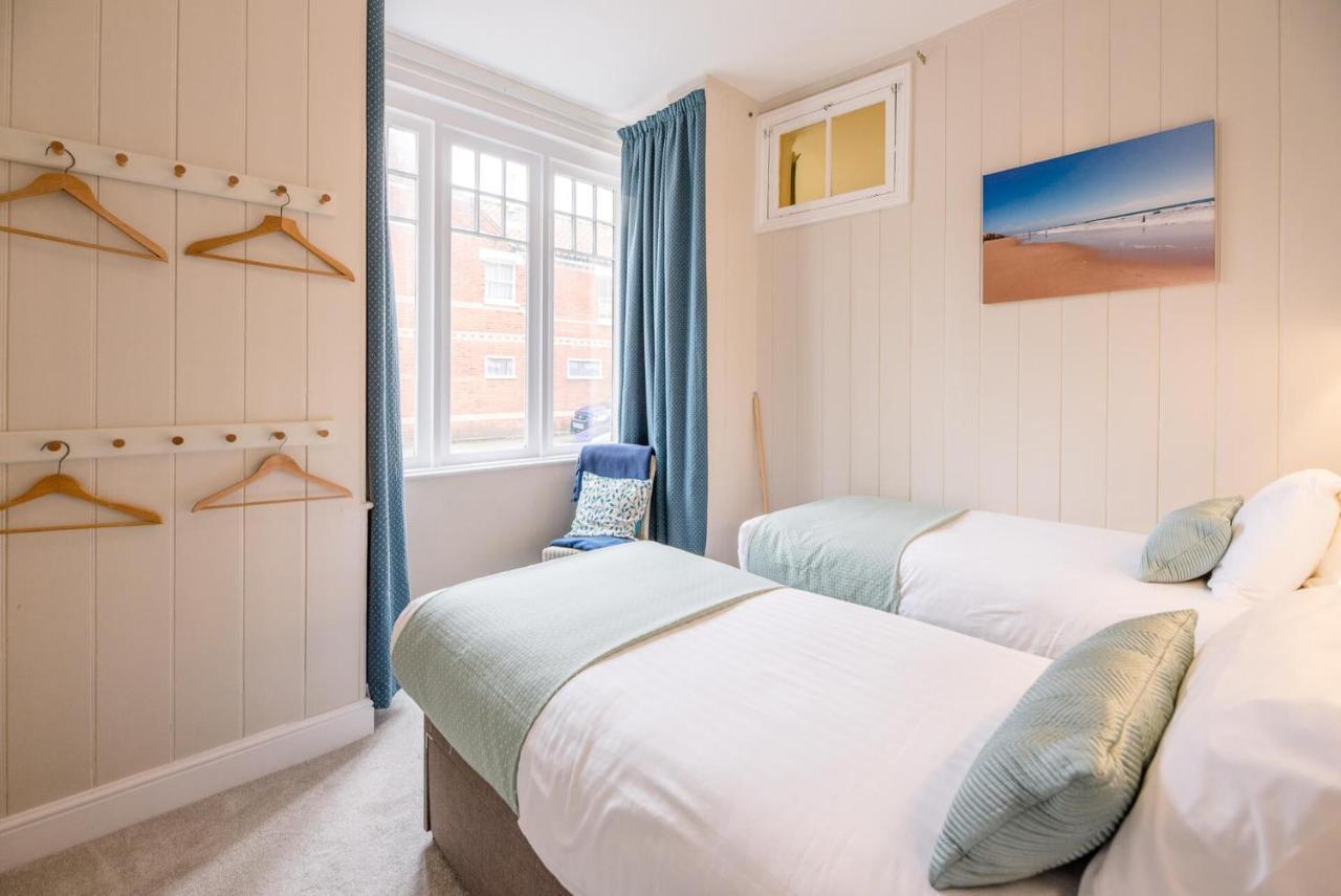 No 12, Southwold Apartment Exterior photo